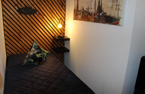 Neu Wulmstorf Appartement | KLEINE SOUTERRAIN WOHNUNG NÄHE HAMBURG