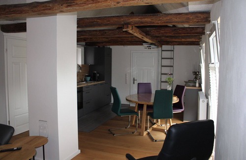 Lachendorf Appartement | Kleines Fachwerkhaus Ruhig Gelegen und Doch Zentrumsnah