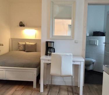 Stadt Wehlen Appartement | Kleines Ferienappartement 3 im Schmöllerhäuschen