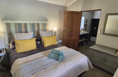 Karoo Hoogland Maison | Klipheuvels Gaste Plaas