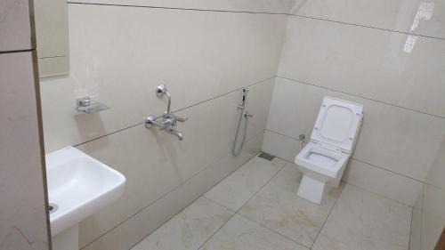 Payyanur Hôtel | KMH RESIDENCY