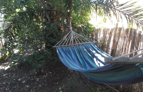 Kinneret Cabine | Kmo Yam In The Love Garden