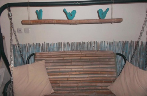 Kinneret Cabine | Kmo Yam In The Love Garden