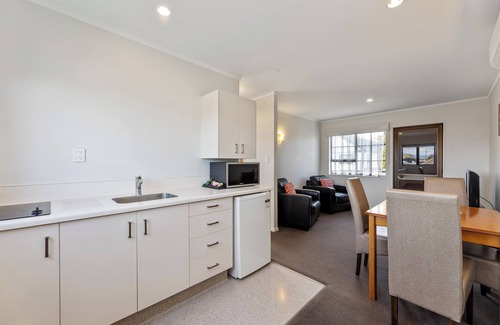 Blenheim Hôtel | Knightsbridge Court Motor Lodge