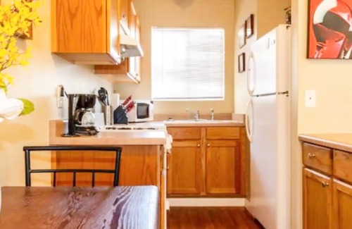 Midtown Appartement | Knockout 1 Bedroom Unit in Midtown Tucson