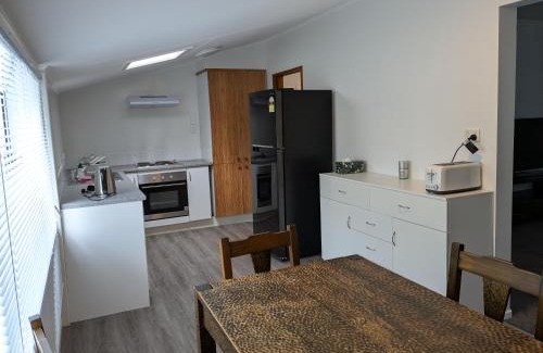 Johnsonville Hôtel | KnT BnB