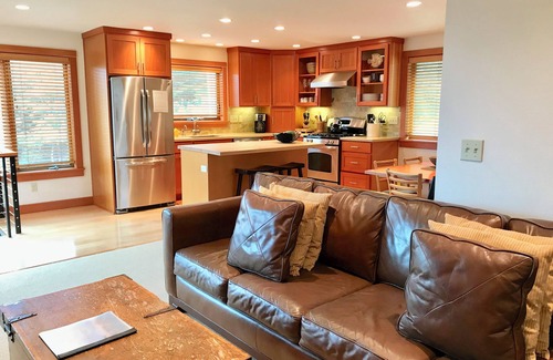 Tolovana Park Maison | Koblegarde's Beach House - Cannon Beach Property Mgmt