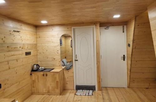 Kodaikanal Maison | Kodai Glamping Woods