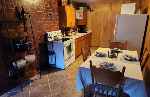 Kohls Ranch Cabine | Kohl's Ranch Creekside Cabin / Fishing, Hiking, Swimming - Adventure Awaits!