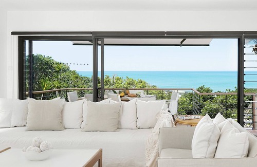Sunshine Beach Villa | Kokomo by Salty Stays