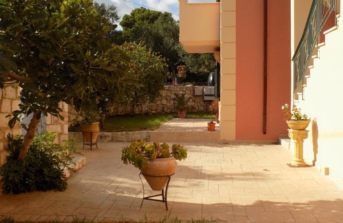 Paliki Appartement | Kolona Apartments