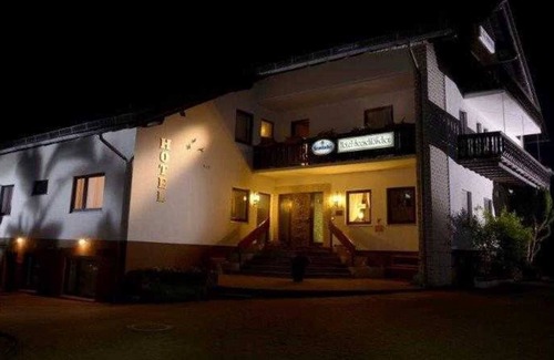 Waldeck Appartement | Komfort Doppelzimmer - Hotel & Ferienwohnungen Seeschlößchen