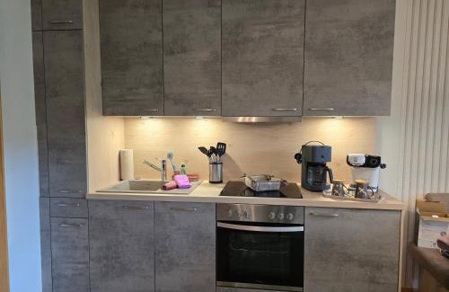 Hoefen Appartement | Komfort-Ferienwohnung Südbalkon, WOHNZIMMER, 2 Schlafzimmer, ruhige Lage - TIROL