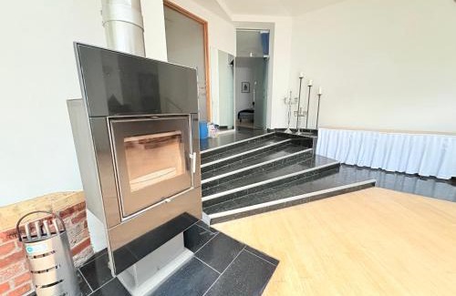 Erfurt Appartement | Komfortable XL Ferienwohnung für Familien und Gruppen bis 10 Pers - Erfurt City Hauptbahnhof - gratis Parkplatz - WLAN