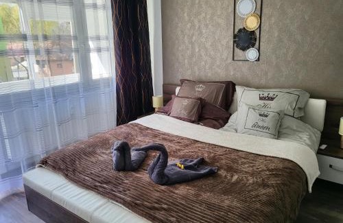 Komlo Appartement | Komló Szíve Apartman