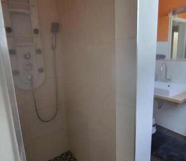 Langwedel Appartement | Komplette 4 Zimmer OG Wohnung