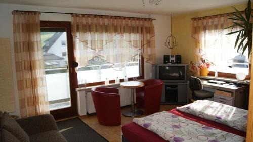 Heyen Appartement | Komplette Wohnung im schönen Weserbergland/Heyen