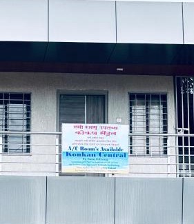 Kankavali Appartement | Konkan Central Kankavali AC Family Room