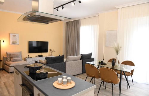 Ampelokipoi Appartement | Konstantina Apartment, fully renovated, comfortable apartment near to metro