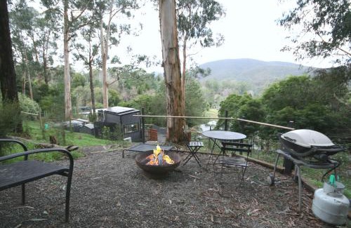 Millgrove Maison | Kookaburra's Perch
