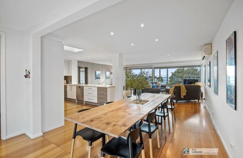 Cowes Maison | Koonwarra Beach House