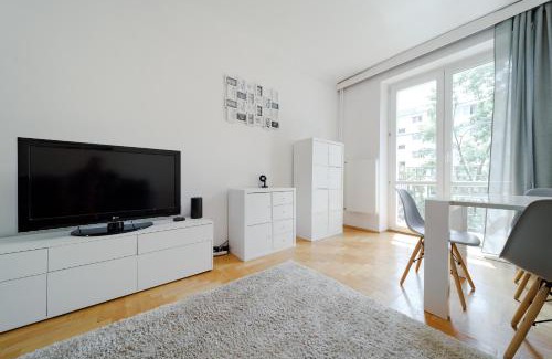Grochow Appartement | Kordeckiego 75 by Homeprime