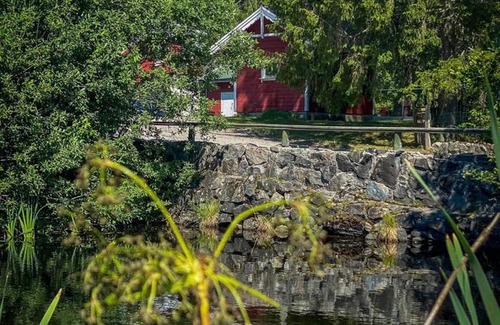 Skien Maison | Koselig hytte langs elven