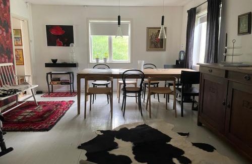 Kosta Maison | Kostastugan