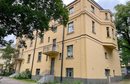 Turku Appartement | Kotimaailma Villa Hortus - Comfy Studio for 2