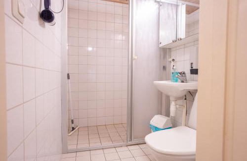 Turku Appartement | Kotimaailma Villa Hortus - Comfy Studio for 2