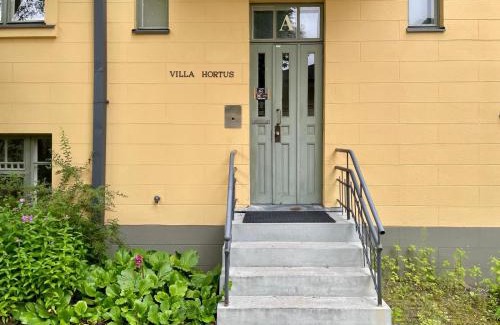Turku Appartement | Kotimaailma Villa Hortus - Convenient studio for 2