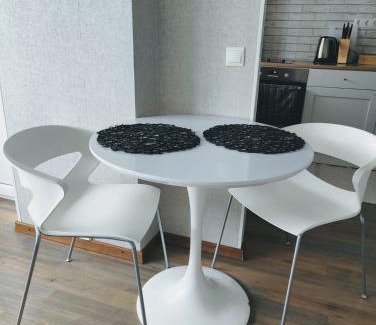 Luganuse Appartement | Kotkapesa Apartment