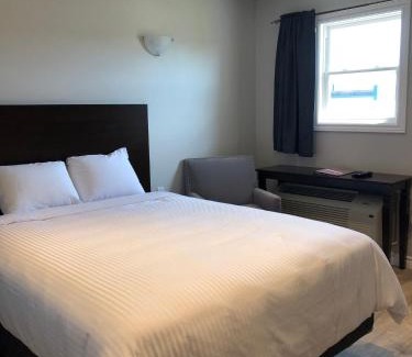 Little Bras d'Or Hôtel | Kow's Inn