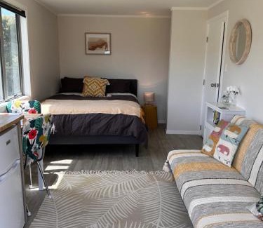 Otaki Beach Maison | Kowhai Landing Beach Cabin