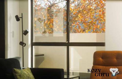 Homebush West Appartement | KozyGuru | Homebush West | Modern 2R Apt + Parking