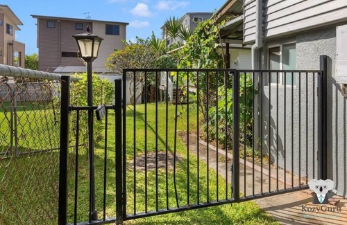 Mount Gravatt East Maison | KozyGuru | Mt Gravatt East | 3 Bed Home
