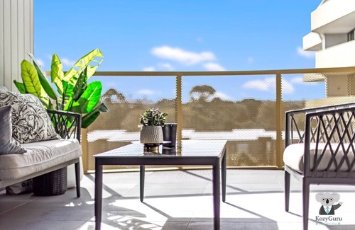 Banksmeadow Appartement | KozyGuru | Pagewood | Cosy Clean 2Bed Apt