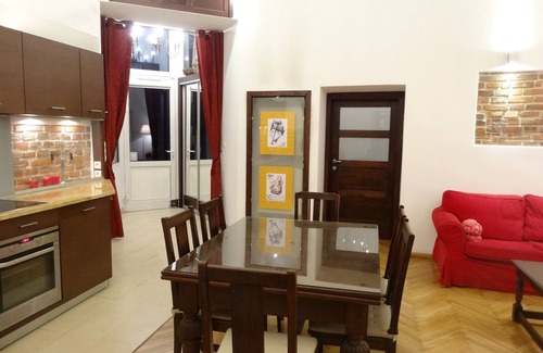 City Centre Appartement | Cracovie: SUPERBE APPARTEMENT LOUER DANS LE CENTRE DE CRACOVIE CAPITALE HISTORIQUE ET CULTURELLE DE LA POLOGNE BELLE LOCATION CRACOVIE