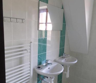Stare Mesto Maison | Kralicka Chata