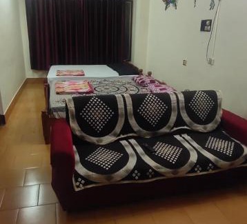 Kuppaayil Appartement | KRISHNA ROYAL Temple view