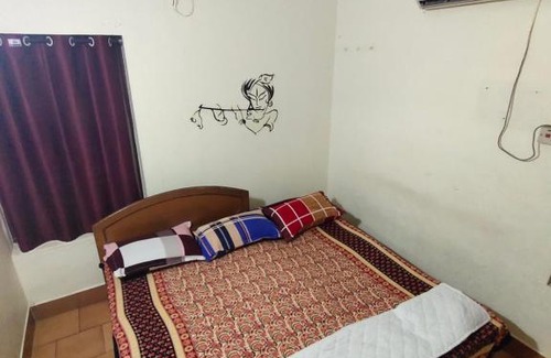 Kuppaayil Appartement | KRISHNA ROYAL Temple view