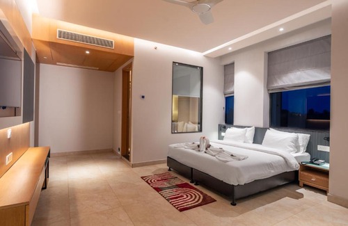 Cuttack Hôtel | Krishna's courtyard Hotel & Convention