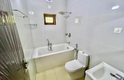 Chittilapilly Maison | Krishnakripa - Luxury Private Villa Near Guruvayoor Temple