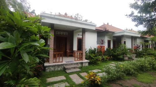 Sekotong Barat Maison | Kristal Garden