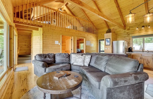 Mindoro Cabine | 'Krueger' Cabin w/Views in Mindoro!
