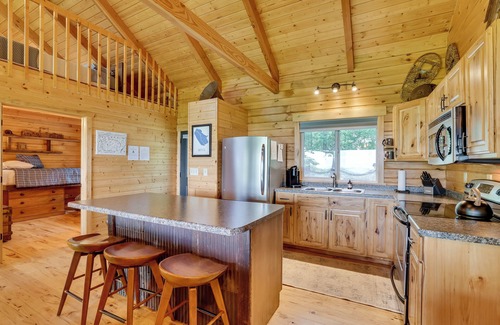 Mindoro Cabine | 'Krueger' Cabin w/Views in Mindoro!