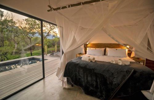 Thorny Bush Game Reserve Chalet De Ski | Kruger Cliffs Lodge
