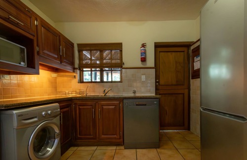 Hazyview Chalet De Ski | Kruger Park Lodge Unit No. 265