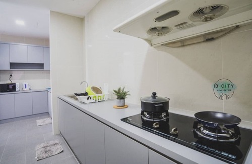 Taman Century Appartement | KSL D'Esplanade (4pax) WIFI A18 @ JB City Homestay