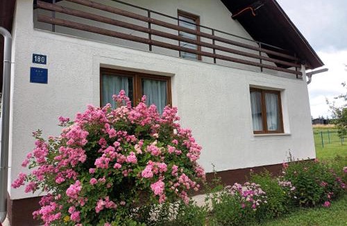 Otocac Maison | Kuća za odmor Miriam